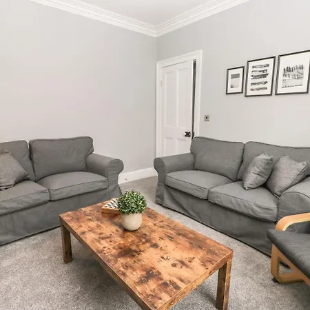 4 Fishburn Road